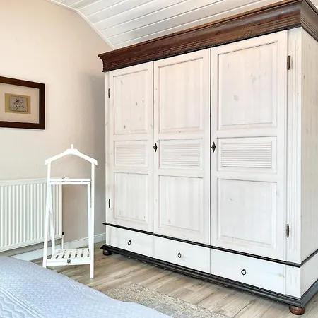 Holiday home Urlauberdorf Haus 63b